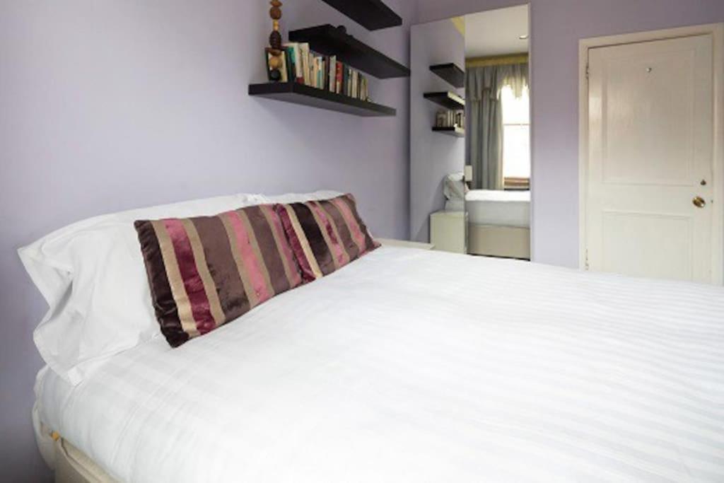Appartamento Stunning Three Bed In West Hampstead Londra